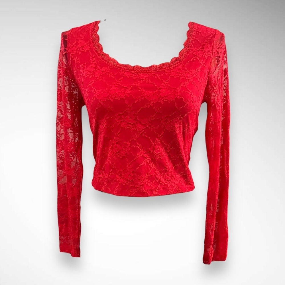 MADDEN‎ NYC Women's Long Sleeve Red Lace Scoop Neck Top Small | EUC